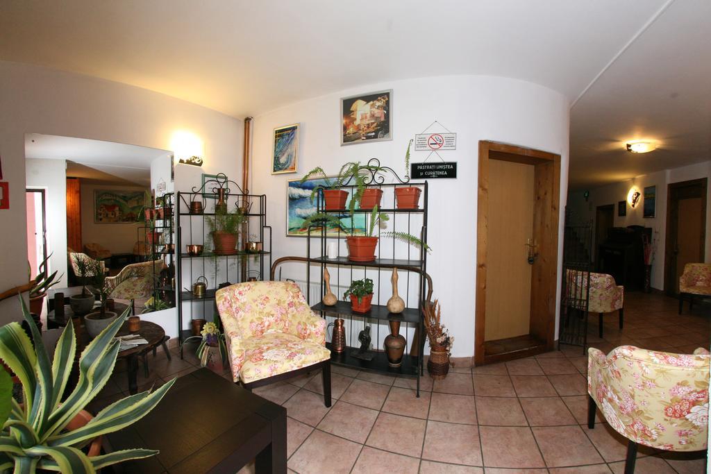 Pensiunea El Plazza Băile Herculane Esterno foto